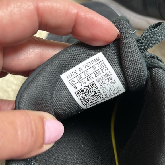 Men’s adidas daily ortholite sneakers - Picture 7 of 8